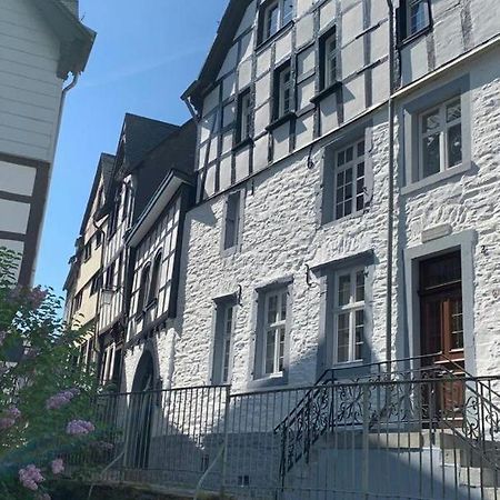 Manoir -1654- Historisch Schlafen In Monschaus Altstadt Εξωτερικό φωτογραφία